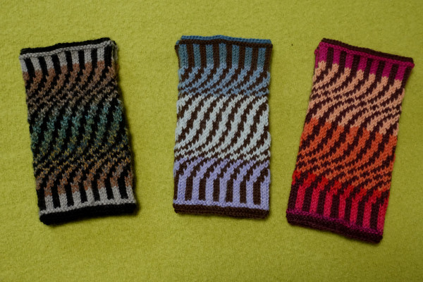 Pulswärmer handgestrickt 'Wellen' Stulpen Handstulpen Armstulpen Handwärmer Geschenk Stranded